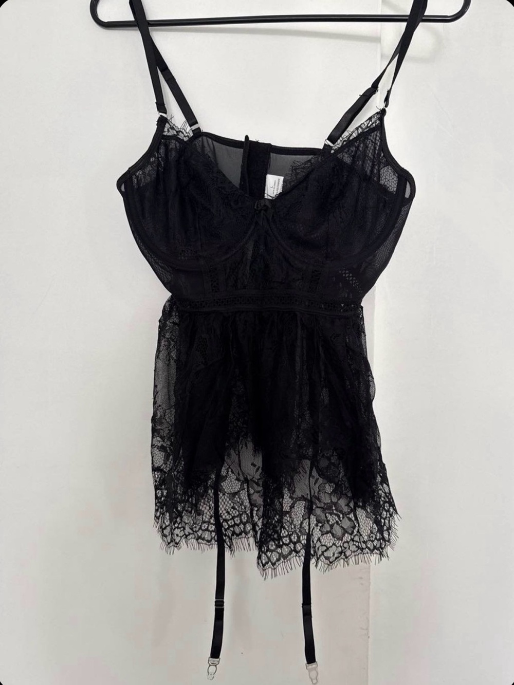 Black Verdusa Women's 4 Piece Floral Lace Underwire Garter Lingerie Set